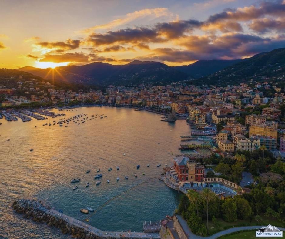 Casa Vittoria Apartment Rapallo Exterior photo